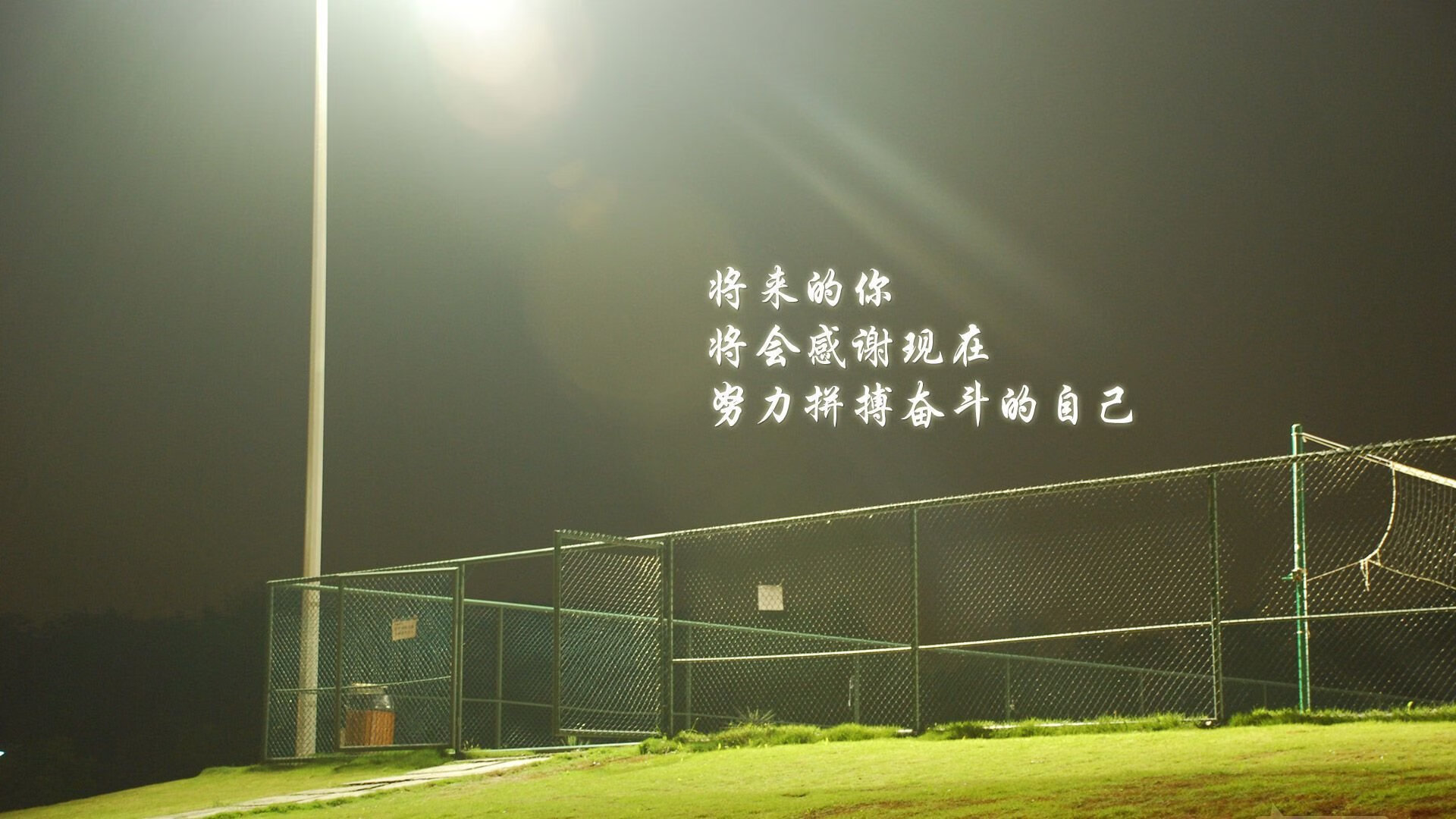 “水上救生：成都三叉湖赛场见证极限救援技术的精彩呈现”