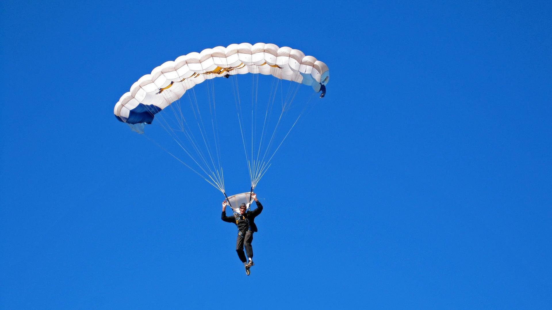 初心不改:老将的坚持与传承故事